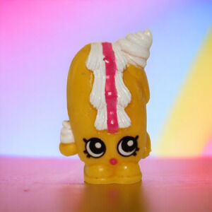 Shopkins Creamy Bun-bun Bakery Team #1-034 Season 1 Classic Finish Rare